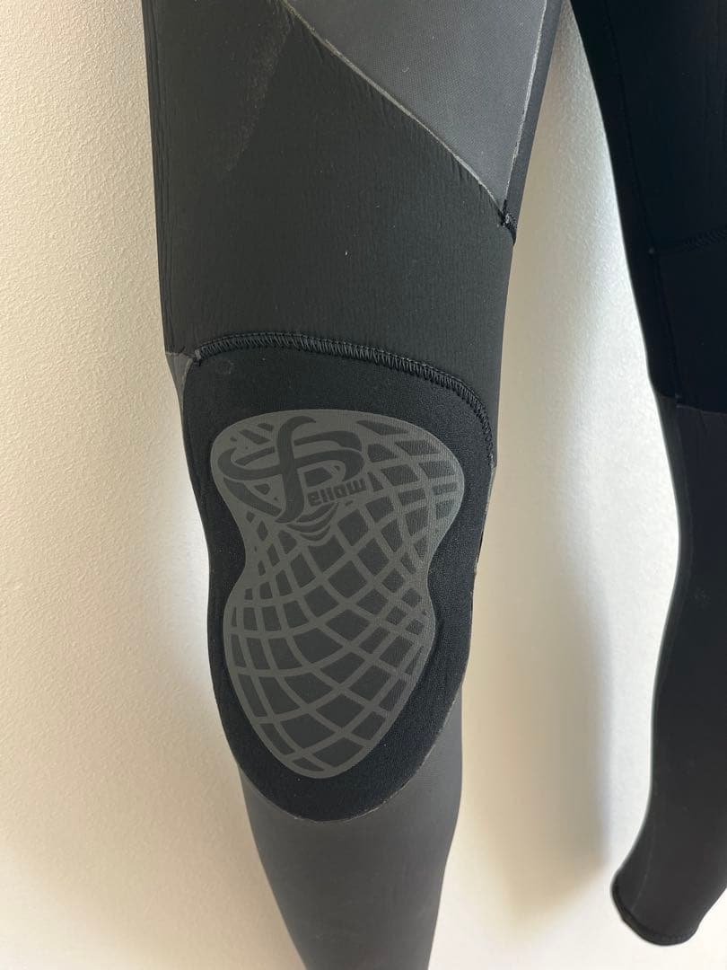 Fellow ウェットスーツ　セミドライ　5×3mm 使用回数少ない