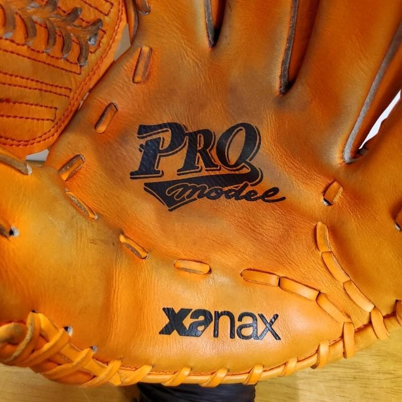 ザナックス 藤川球児モデル 日本製 本人同様 本塁打厳禁 投手用 軟式グローブ