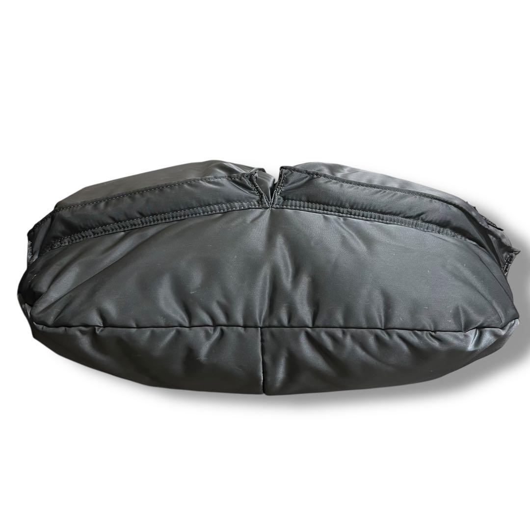 吉田カバンPorter ヘルメットバッグ タンカー 2way シルバー