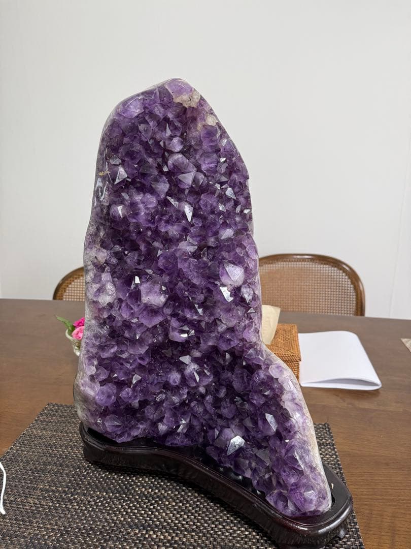 巨大でレアな高品質アメジストドーム