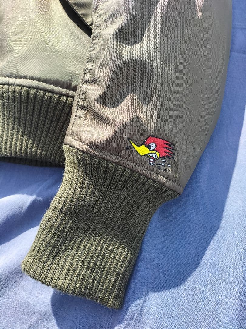 CLAY SMITH ウインタージャケットカーキ　Ｌサイズ　新品未使用