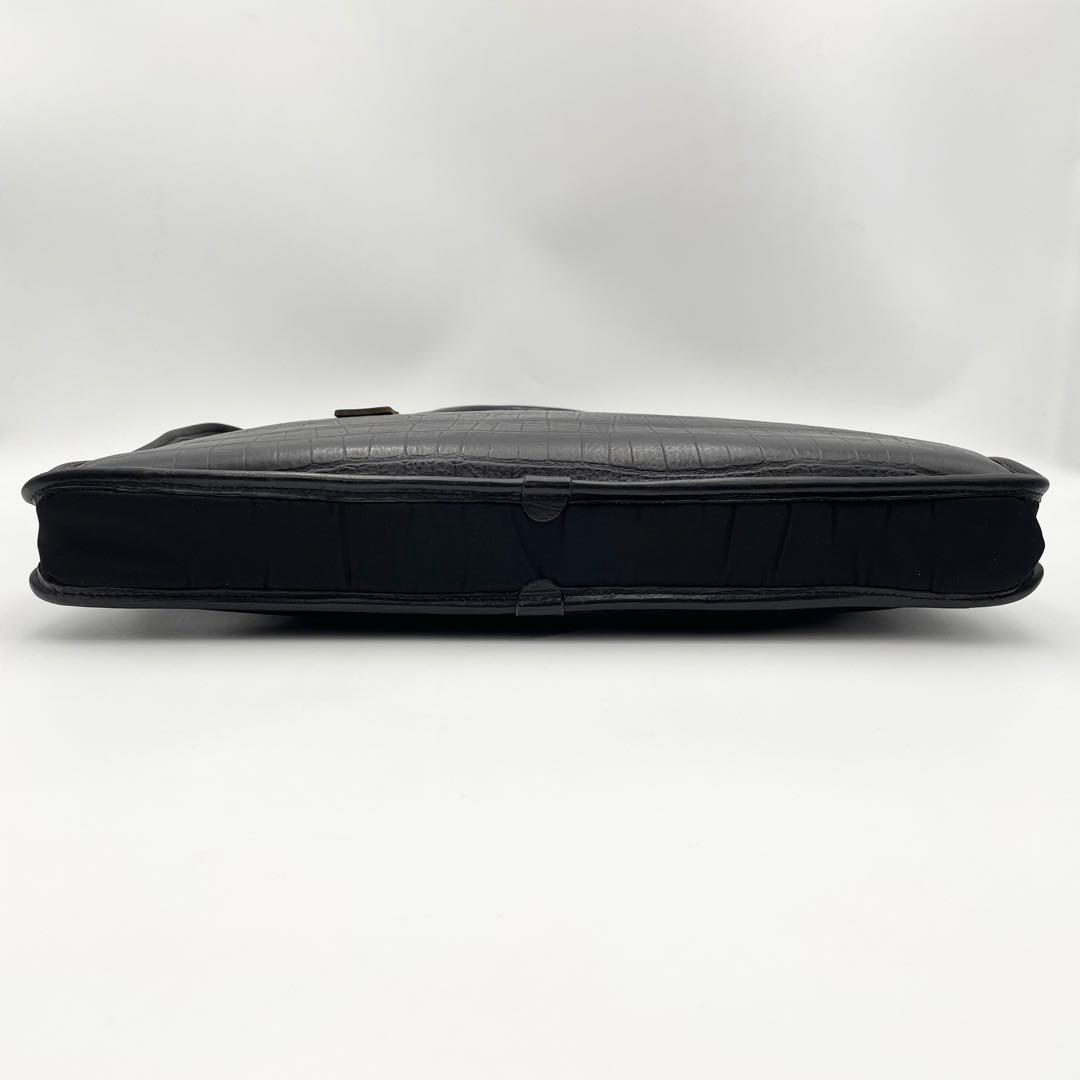 やま様 美品✨フェリージ　ブリーフケース　ビジネス　クロコダイル