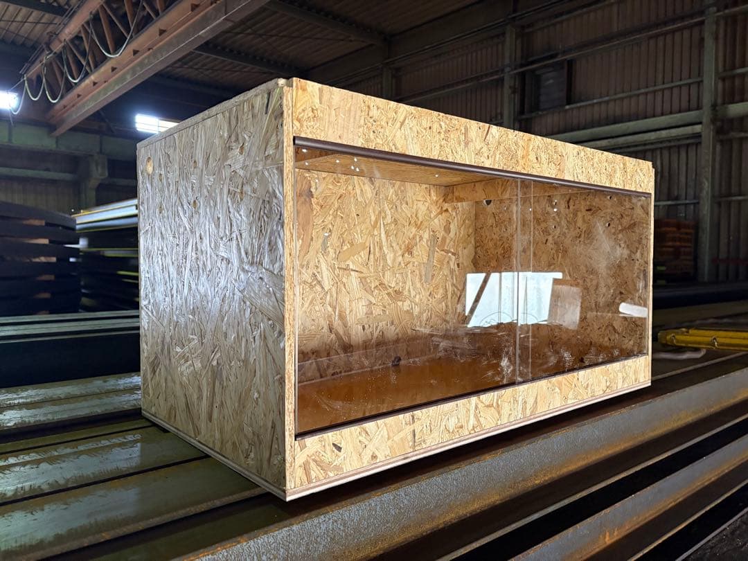 爬虫類ケージ　90×45×45 期間限定セール　天板金網コーキング付属　飼育