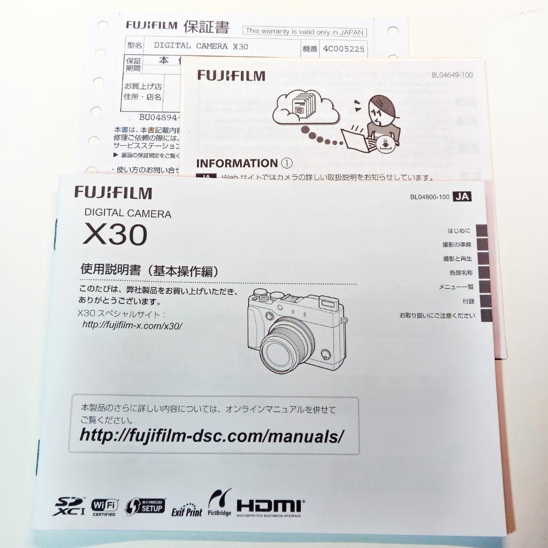 FUJIFILM X30 ブラック レンズフード付 コンデジ