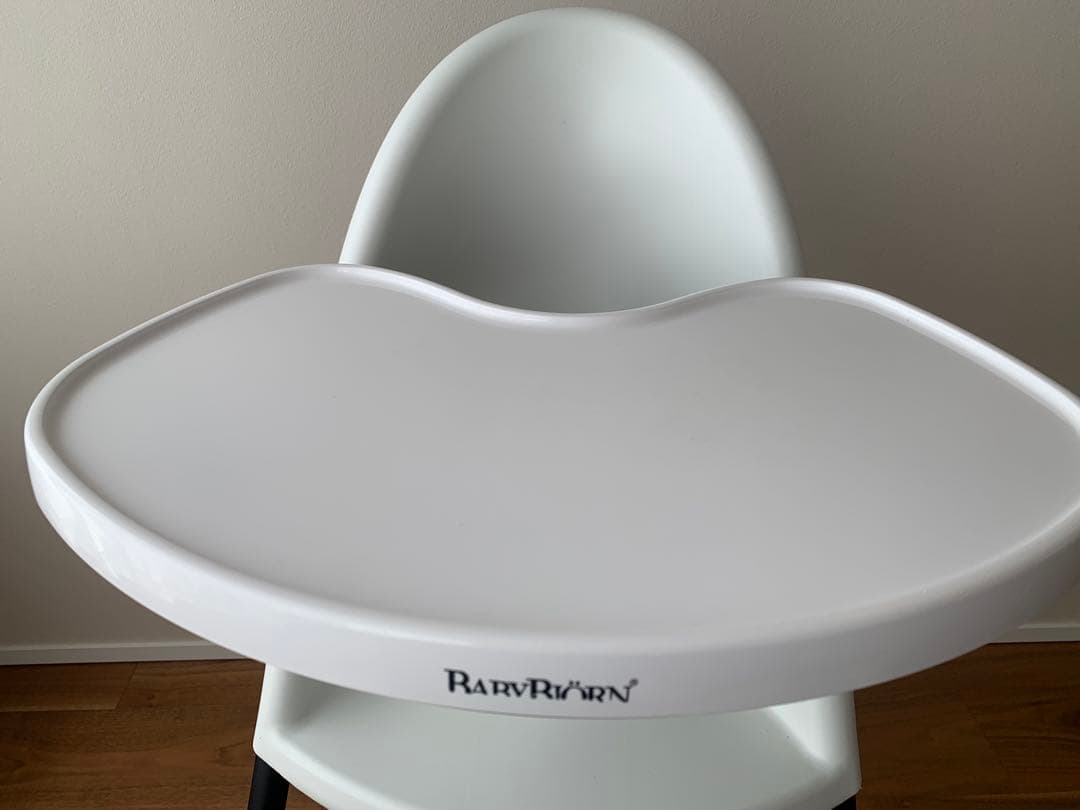 ベビービョルン　ハイチェア　 ホワイト