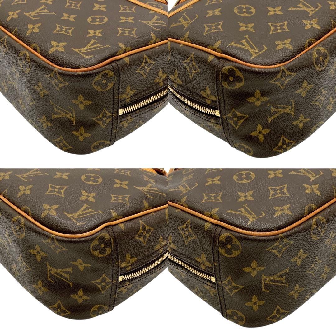 【LOUIS VUITTON】トゥルーヴィル　モノグラム　ハンドバッグ　PVC