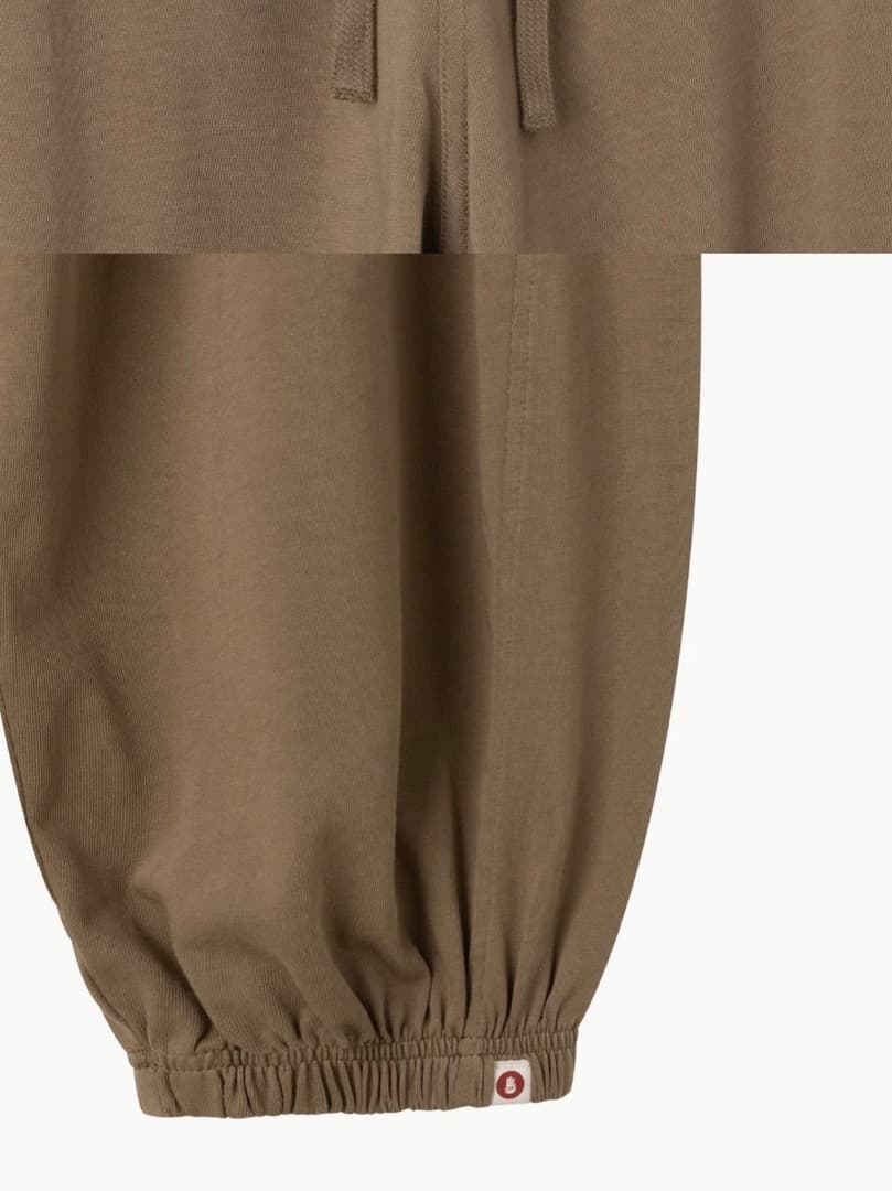 budhi mudra ジョガーパンツ　Coca mobha