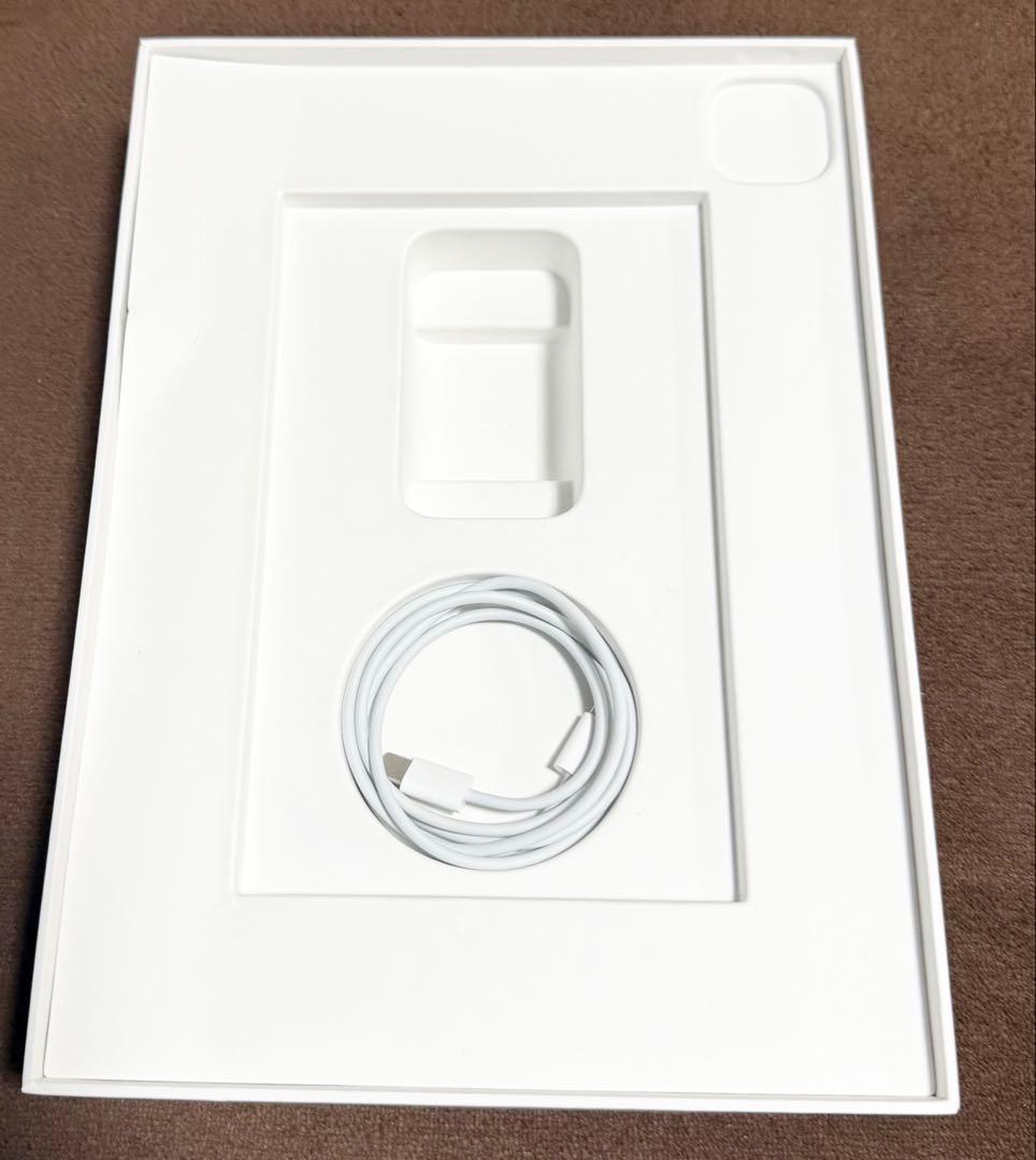 iPadPro11インチ256Gシルバーペン.キーボード.フィルム付き