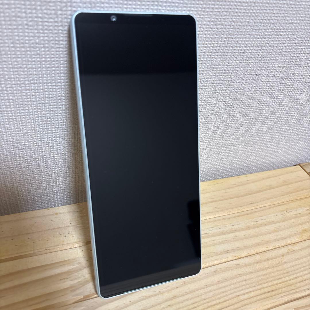 中古美品　SONY Xperia 1 Ⅳ 256GBアイスホワイト
