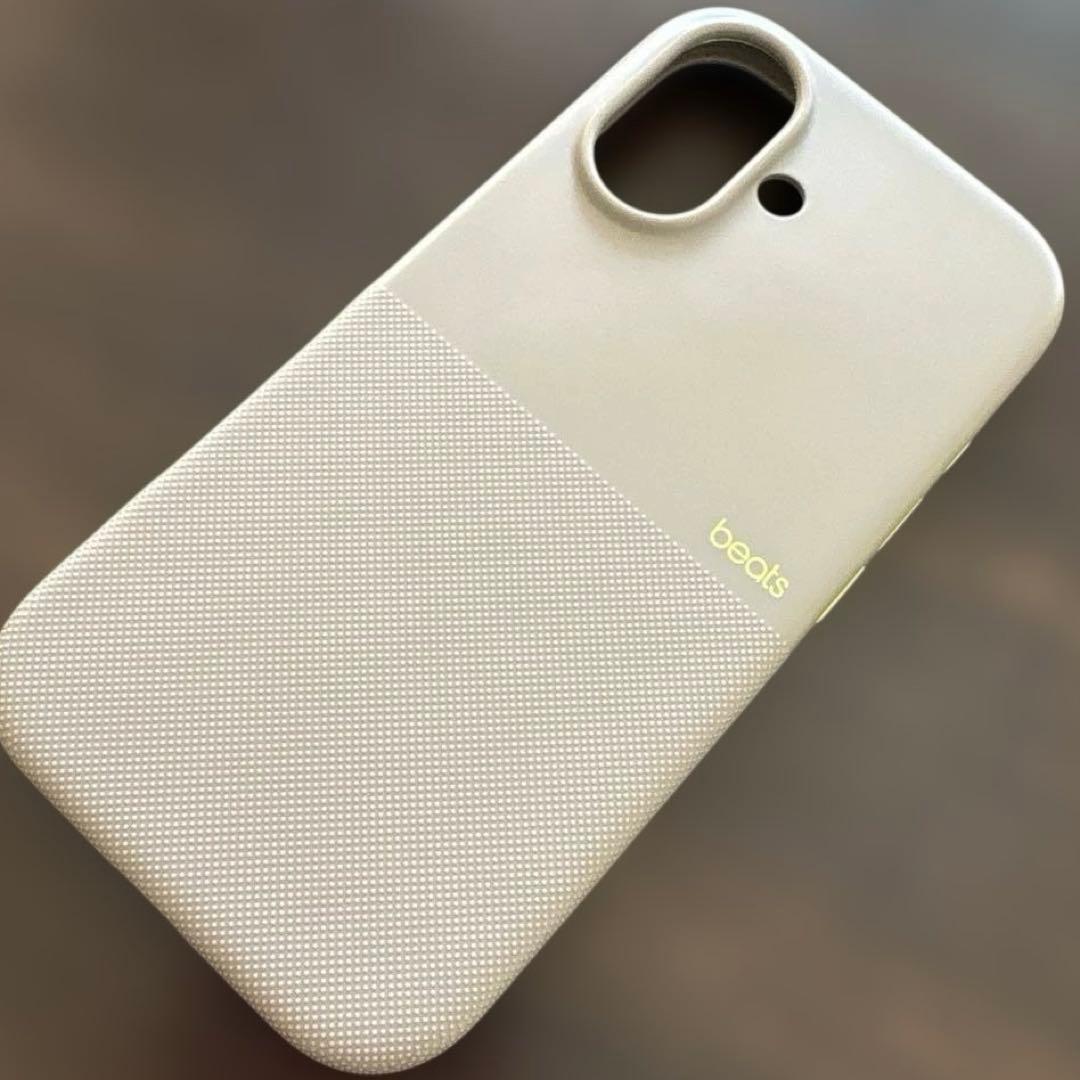 Beats iPhone 17 美品　MagSafe アルパイングレイ　アップル