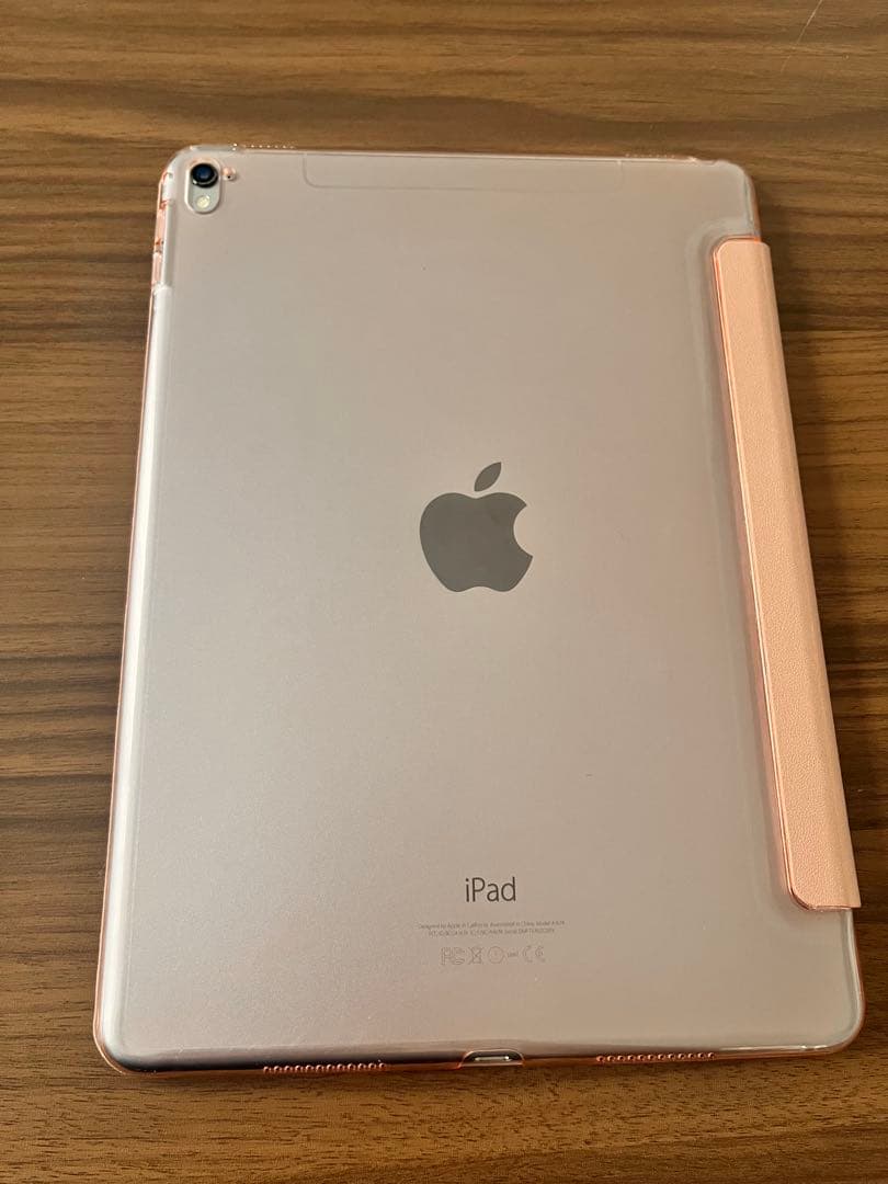 Apple iPad Pro 第一世代　シルバー