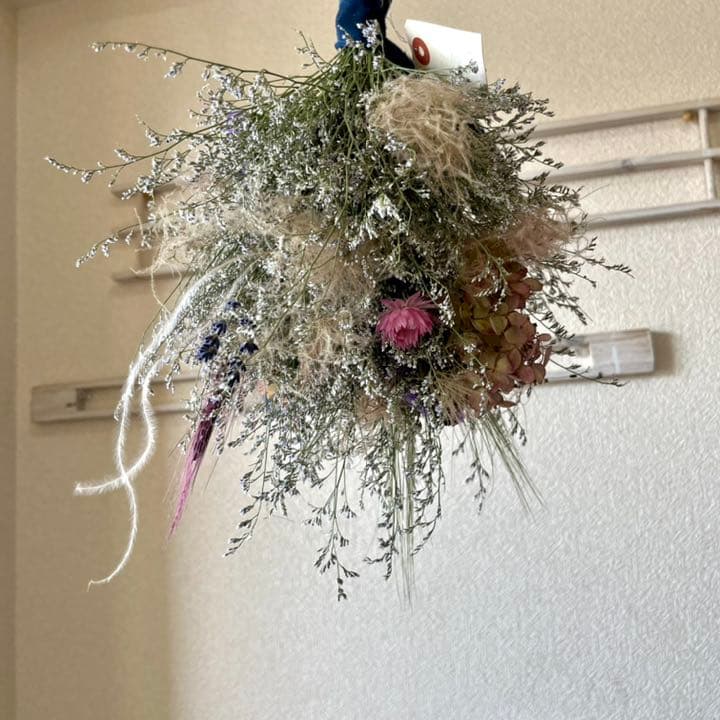 ブルーファンタジアとスモークツリーフライングブーケ