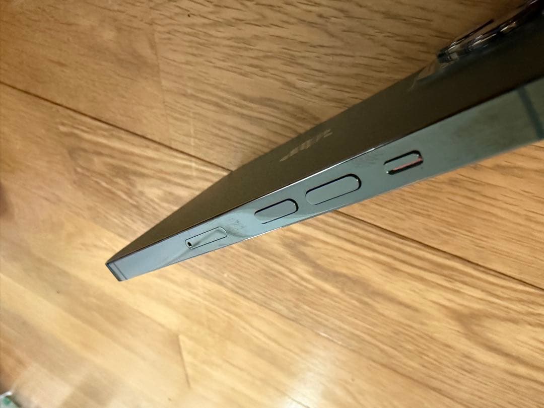 美品　iPhone13Pro 1tb バッテリー交換済み100% SIMフリー