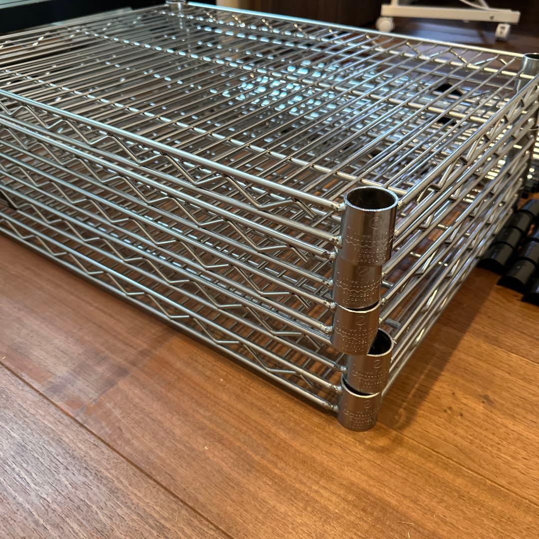 ルミナス　メタルラック