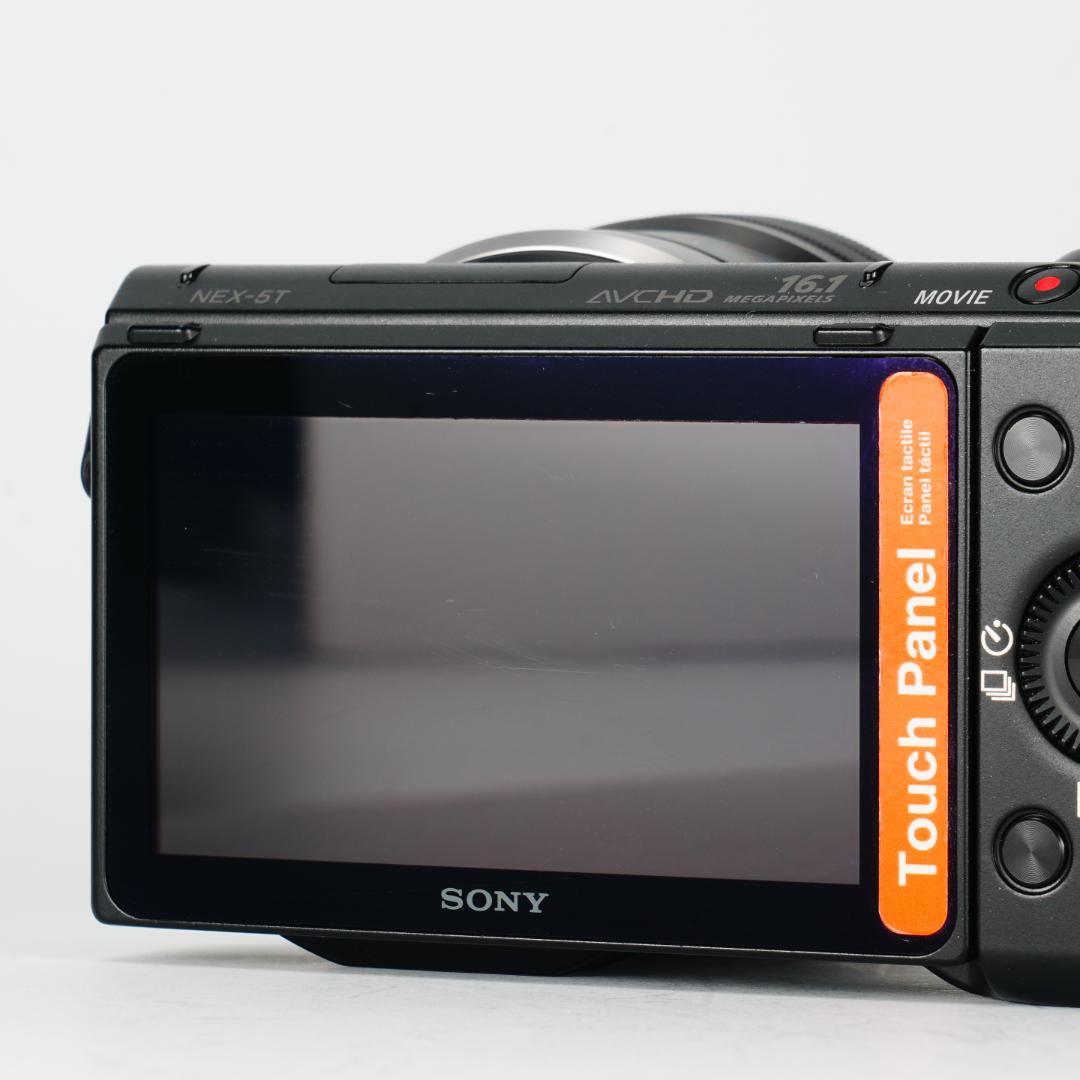 学生応援。スマホ卒業 SONY NEX-5T未使用級ダブルズーム ミラーレス一眼