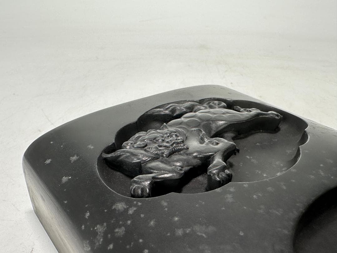 日本美術　書道具　文房具　雨硯　十一代　静軒作　唐木蓋付　雨端硯　共箱　和硯