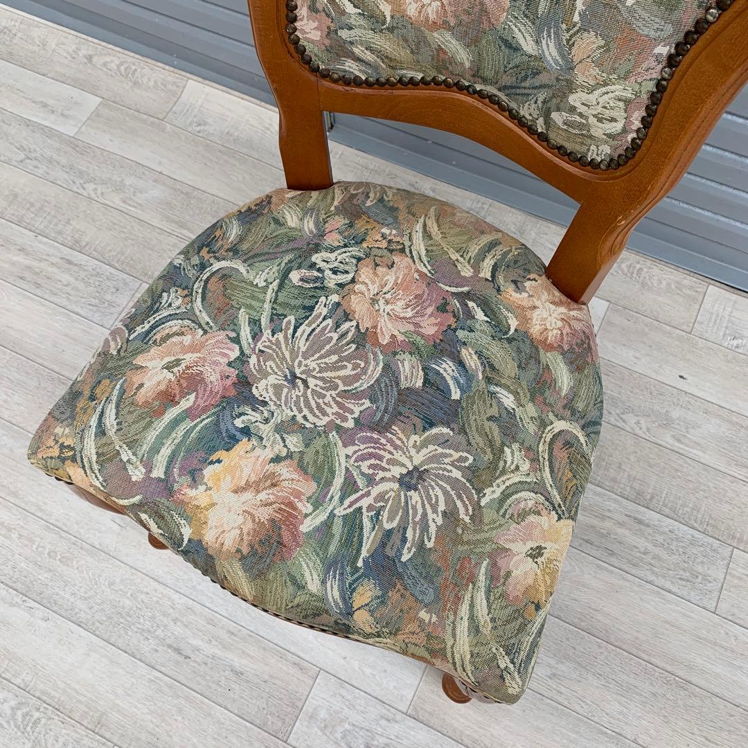 イタリア　ダイニングチェア