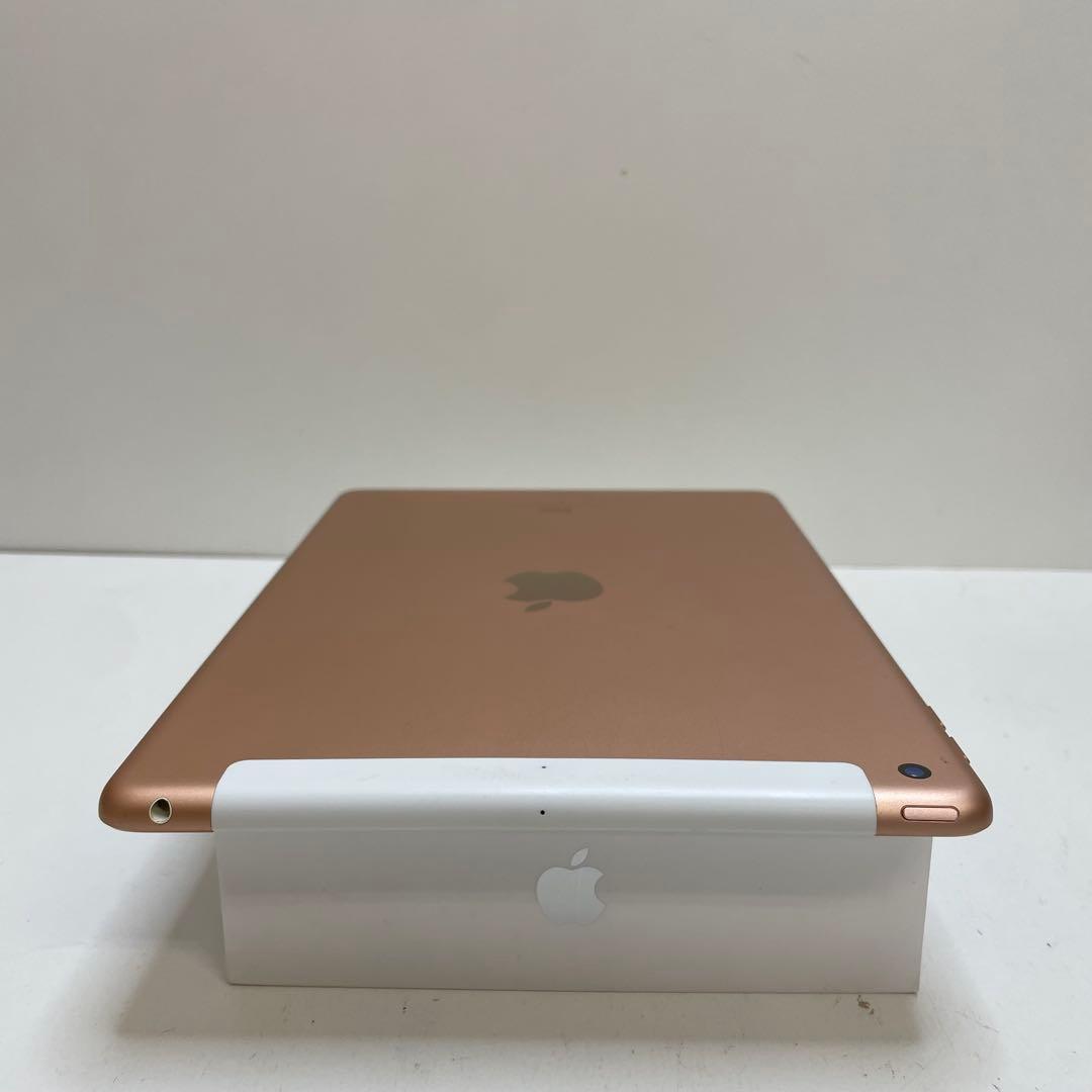 IPad 第6世代 32GB Wi-Fi + Cellular