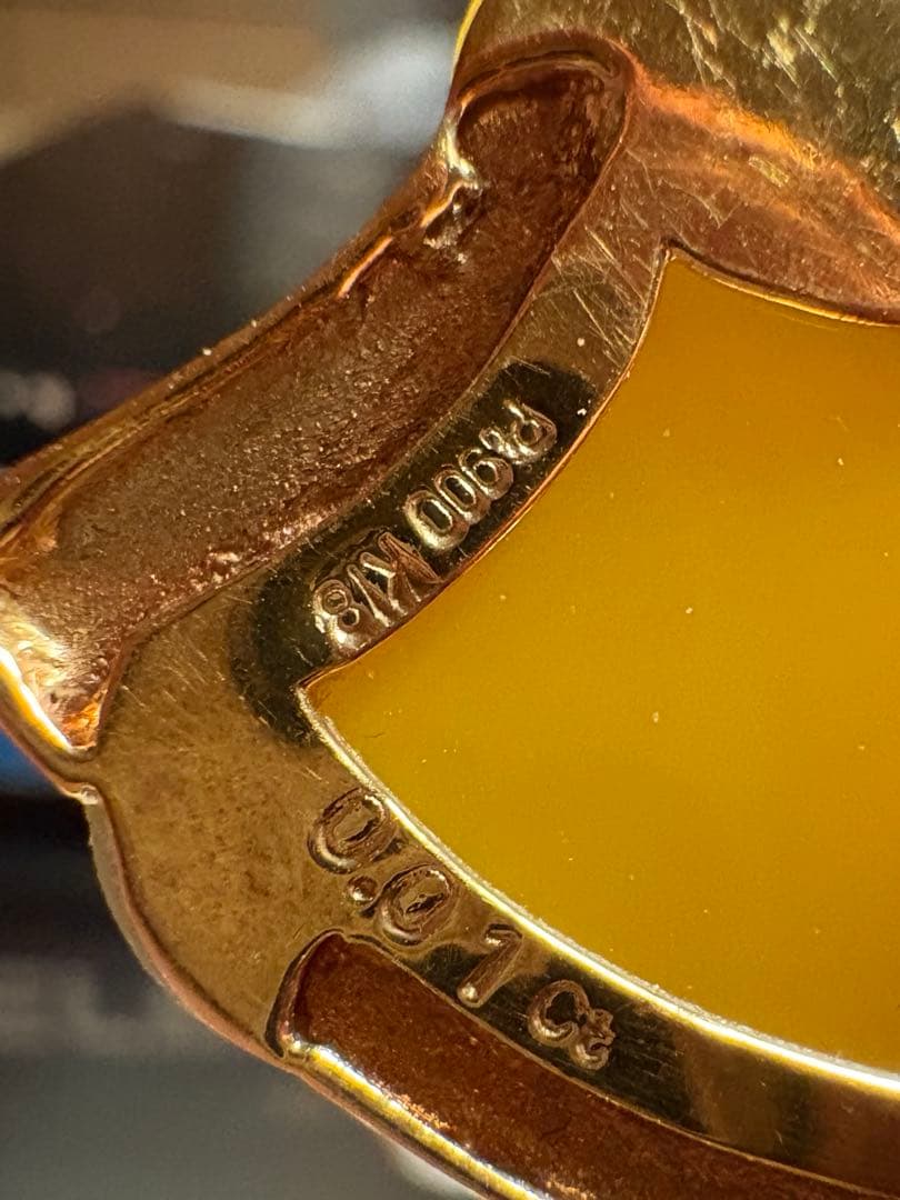 カメオブローチ