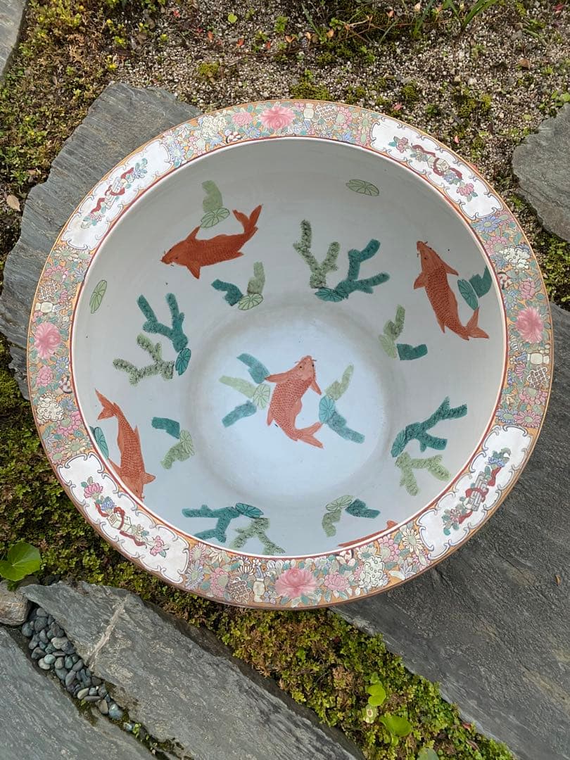 乾隆年製　水鉢　大型　睡蓮鉢　中国　金魚鉢　壺　骨董