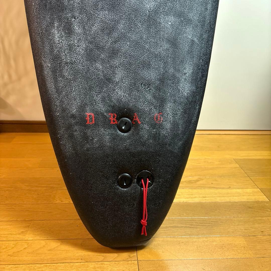 12日まで限定値下！DRAG ロングボード8’0 フィン付き 着払い ブラック赤