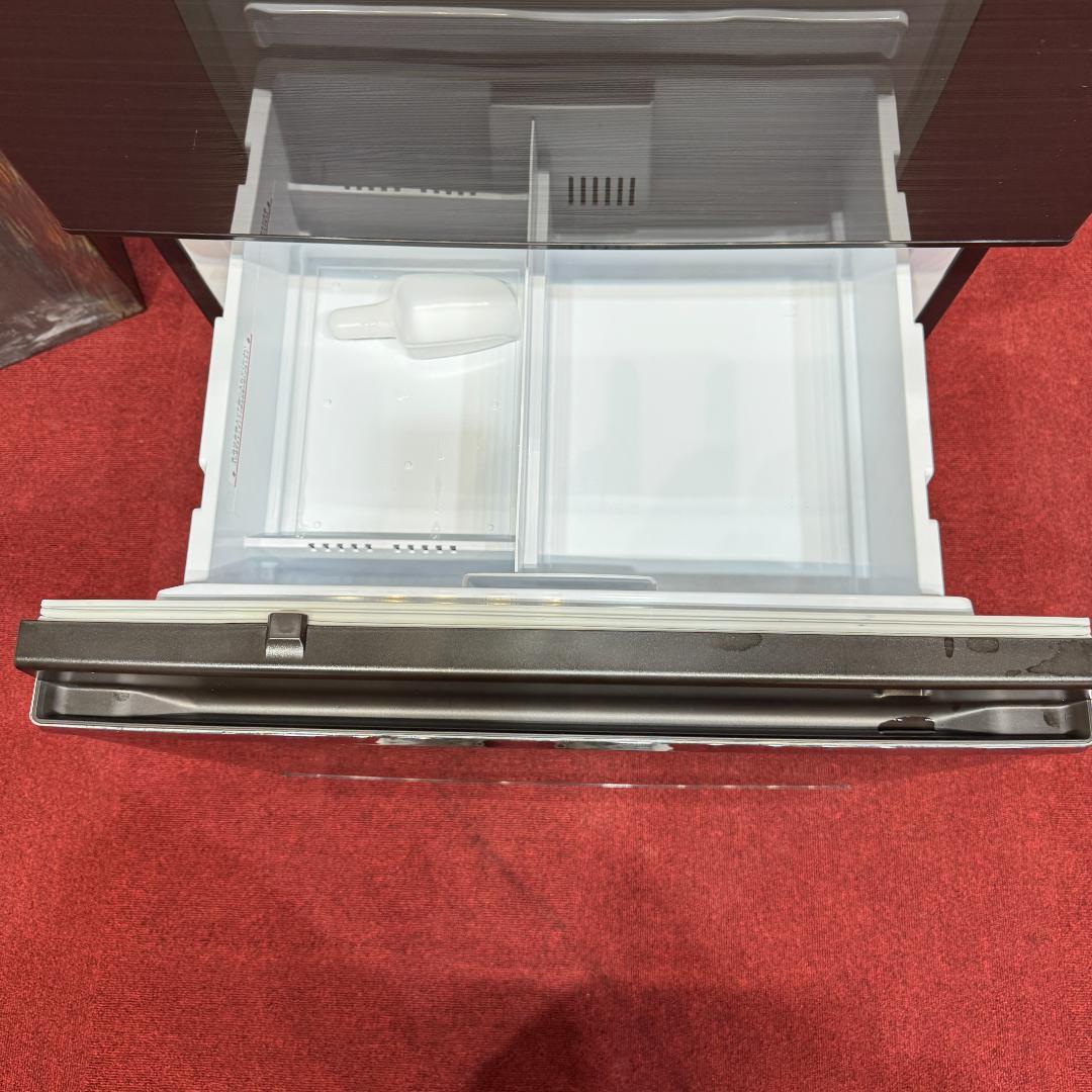 東京23区送料無料　超美品三菱３ドア冷蔵庫 365L　2017年製　製氷機有