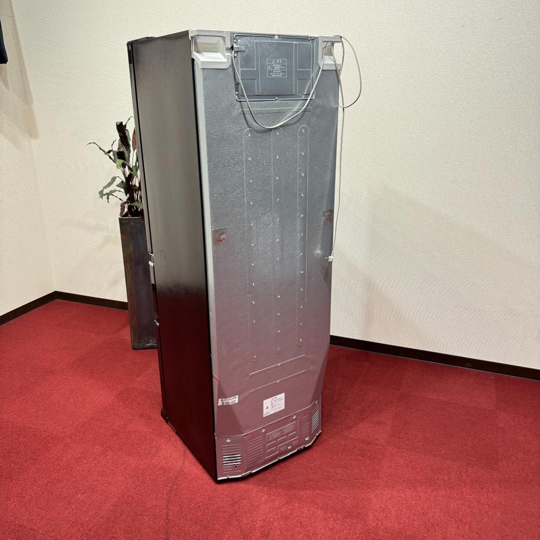 東京23区送料無料　超美品三菱３ドア冷蔵庫 365L　2017年製　製氷機有