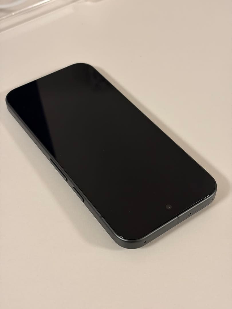 Google Pixel10 obsidian 純正ケース クリアケース付き