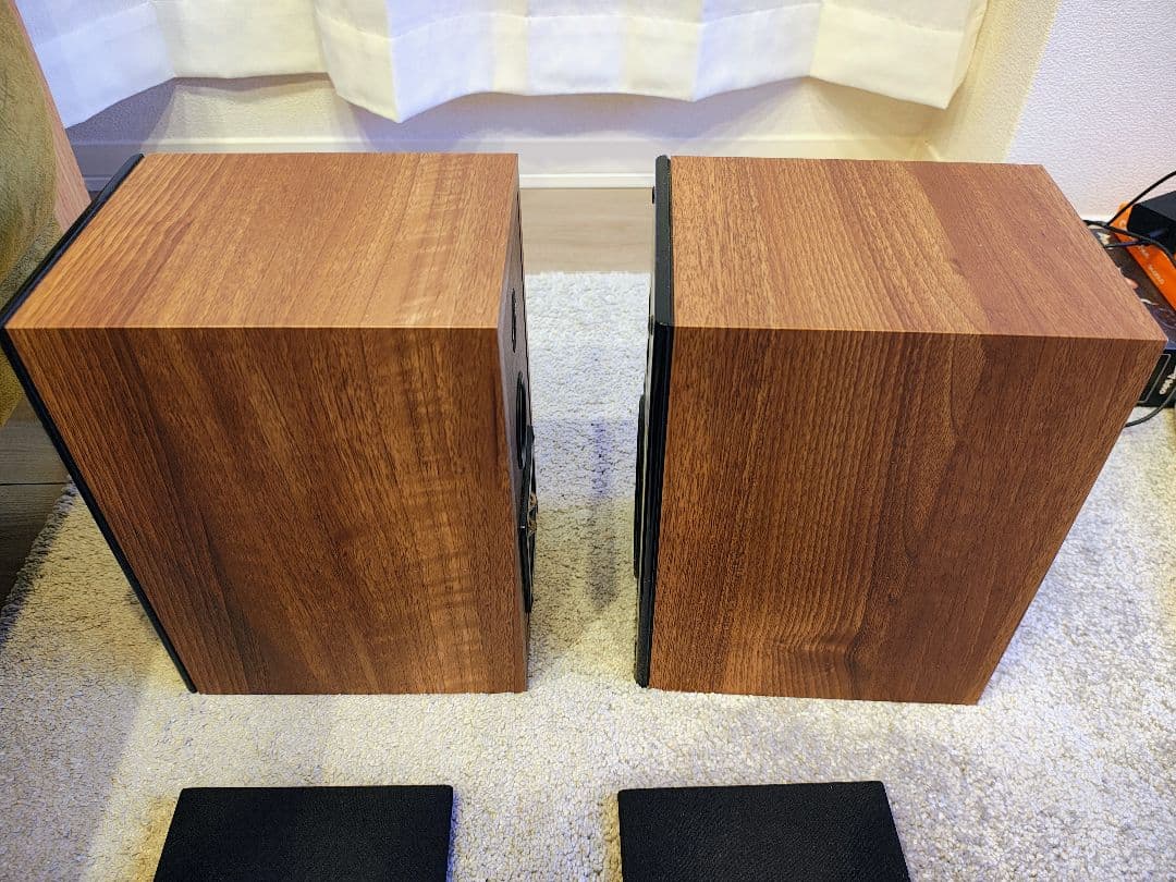 DALI zensor1　ウォールナット