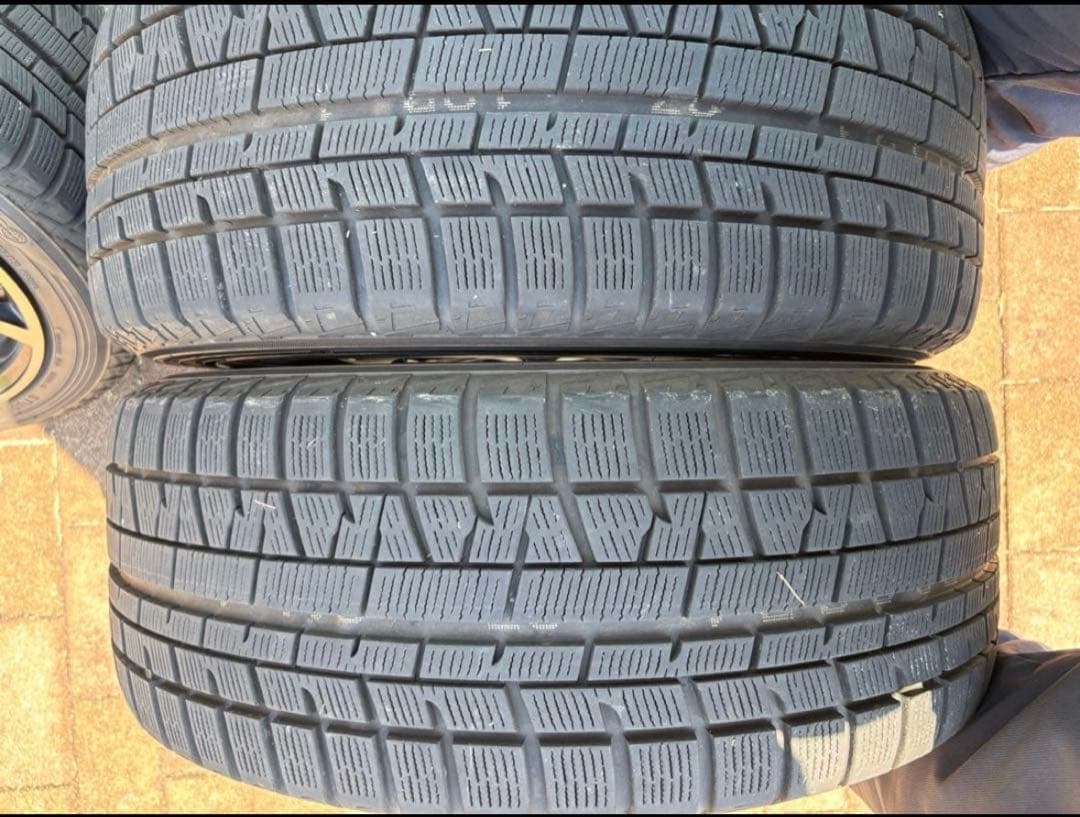【中古】１７インチスタッドレスタイヤ ホイール４本セット（215/45R17）