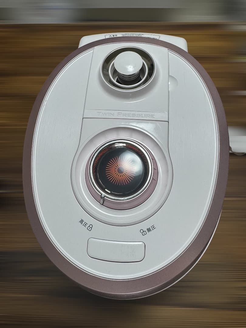 【CUCKOO クック 電気圧力炊飯器 CRP-RT0605F】