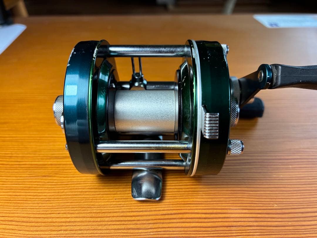 ABU アンバサダー 5000 D オールド　美品
