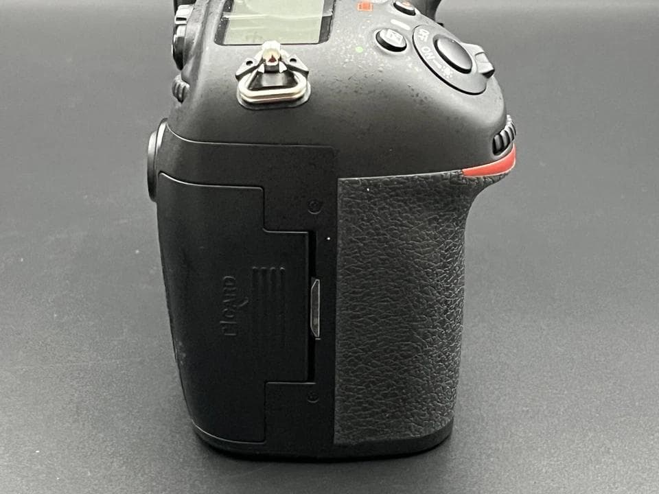 Nikon D800 デジタル一眼レフカメラ　ショット3705回