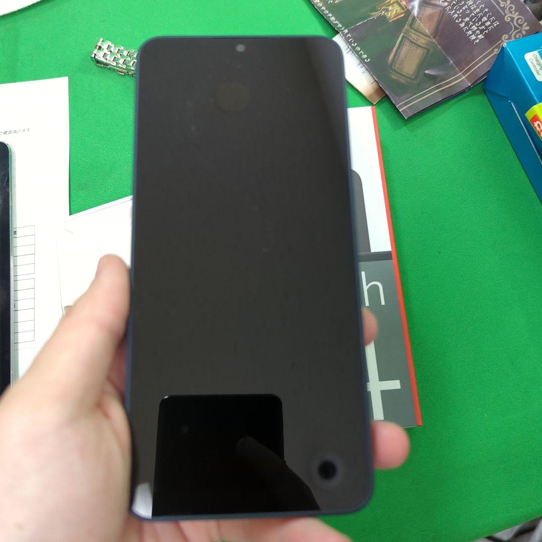 docomo AQUOS wish 4 SH-52E SIMフリー ブラック　黒