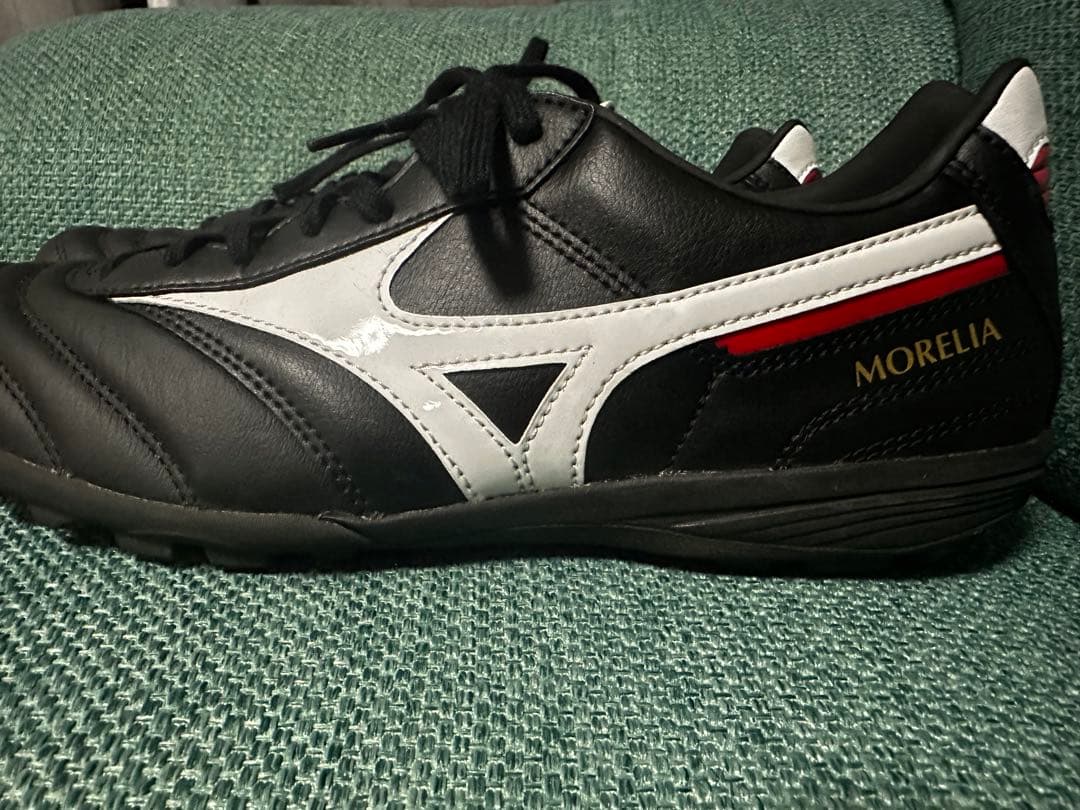 モレリア　トレーニングシューズ