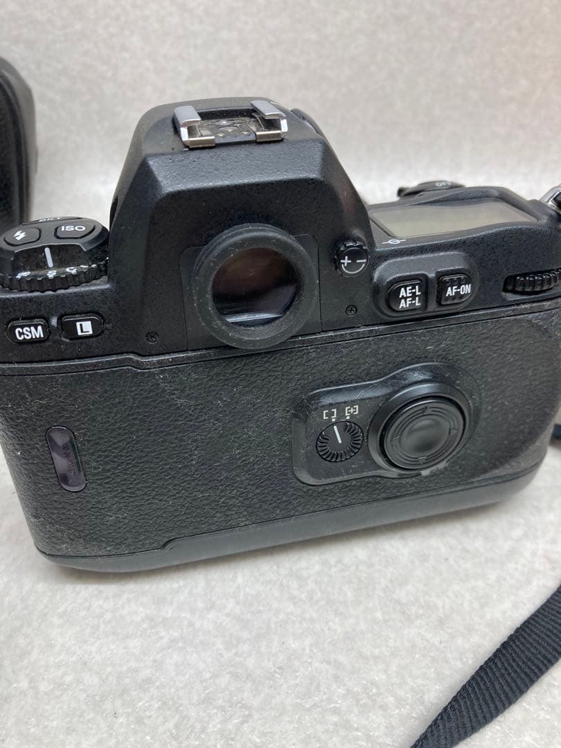 NIKON F100 フィルムカメラ 一眼レフ Nikkor 105mm 4.5