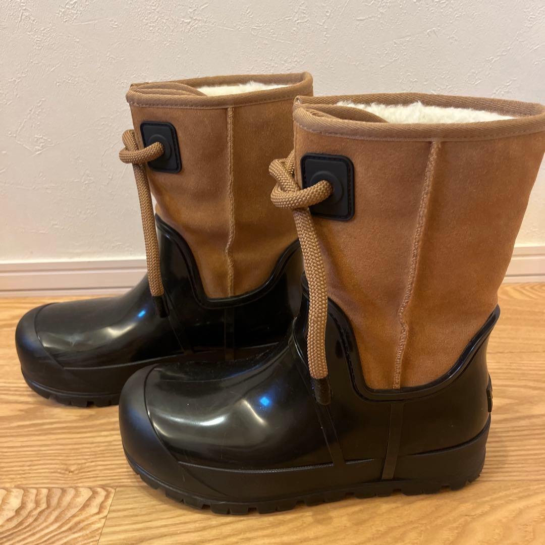 美品✨UGG レインクラウドレース　レインブーツ　ブラウン