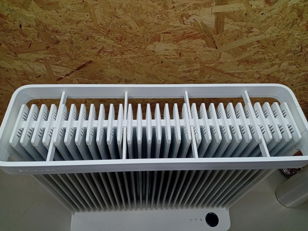 バルミューダ　スマートヒーター2　ESH-1100SD-GW