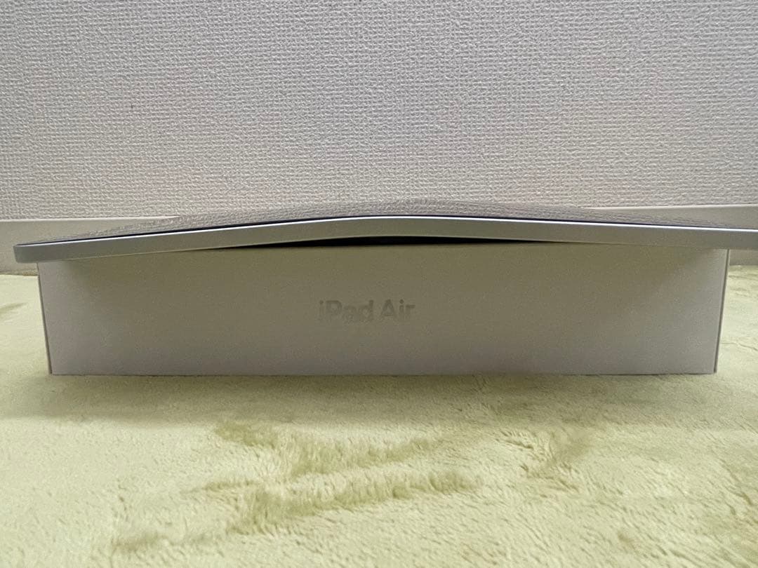 【ジャンク】iPad Air 第4世代 64GB シルバー 本体曲がり・操作不可