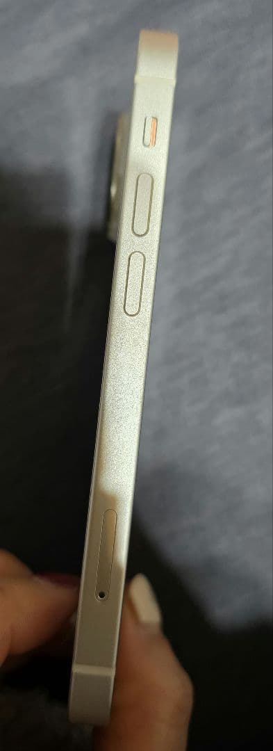 Apple iPhone 13 mini　スターライト　本体