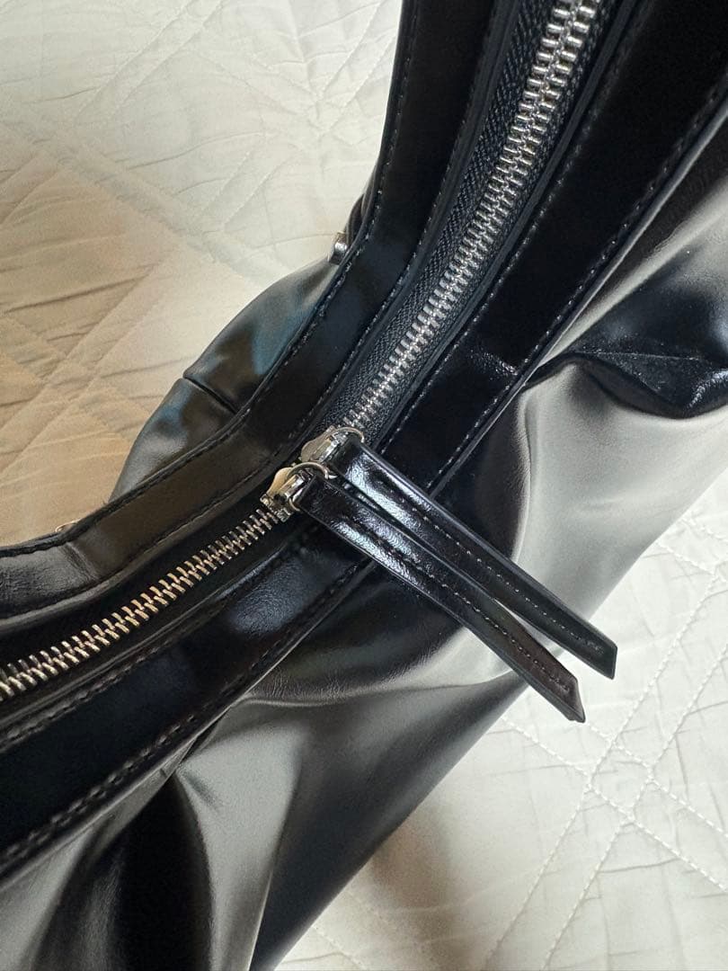 Jent Louis ジェントルイス　2-Pocket leather Bag