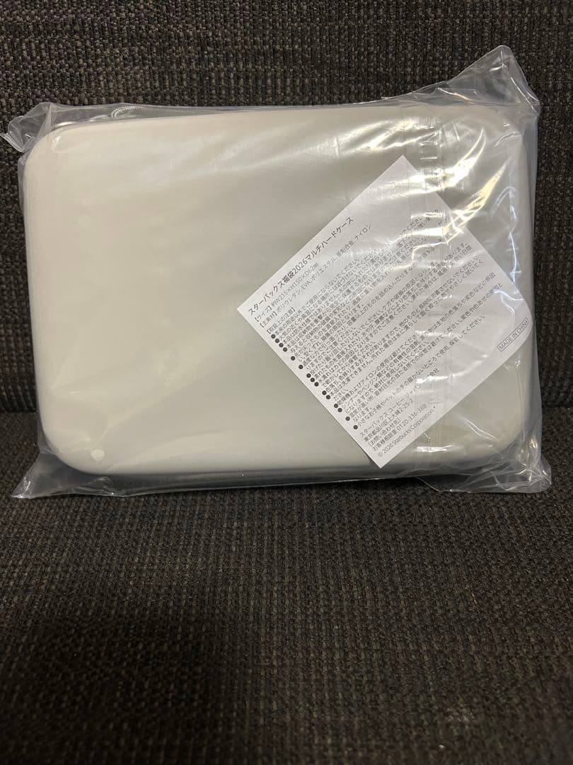 スタバ2026福袋　チケットつき