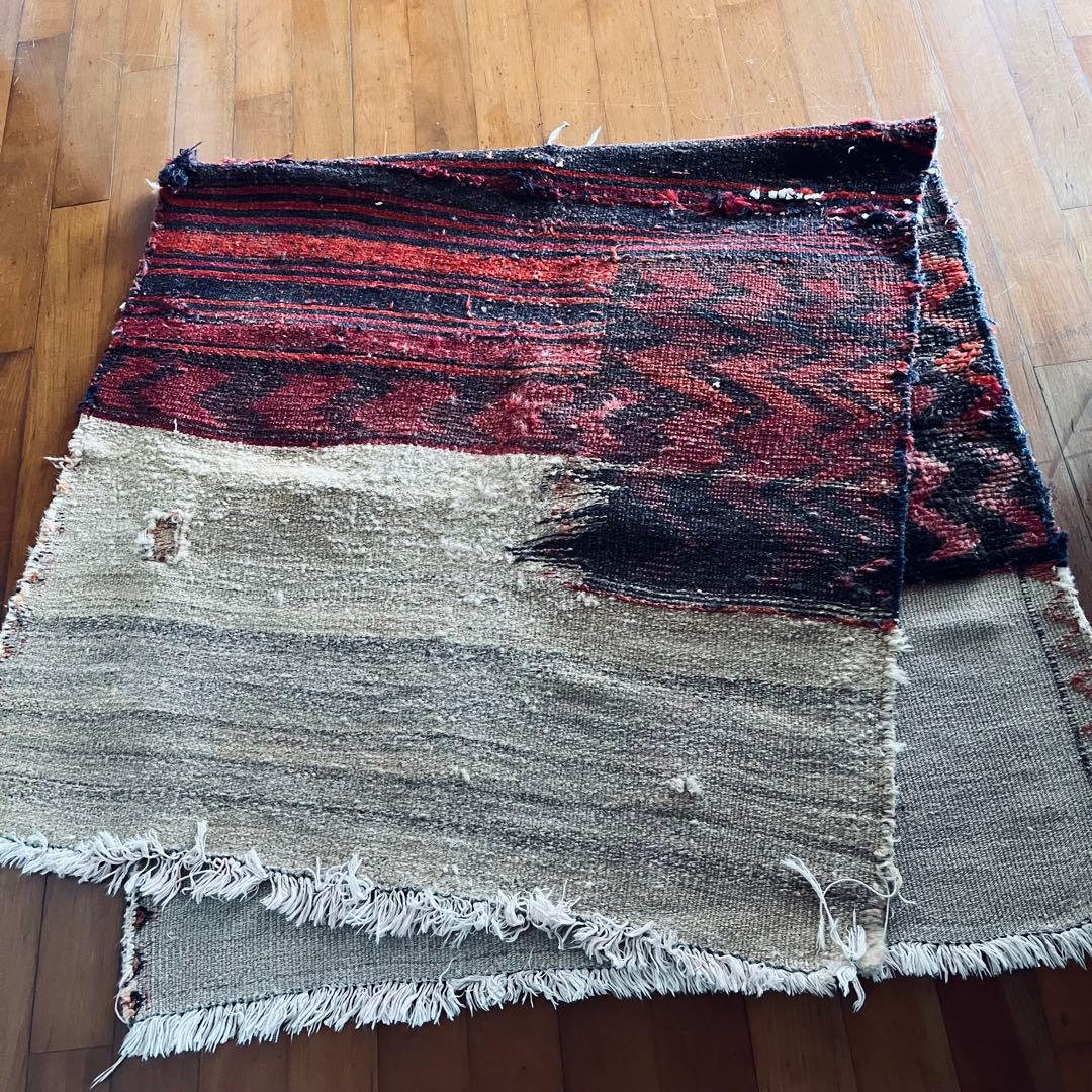 手織りアンティーク絨毯 トライバルラグ ヴィンテージ ギャッベ キリム 一点物