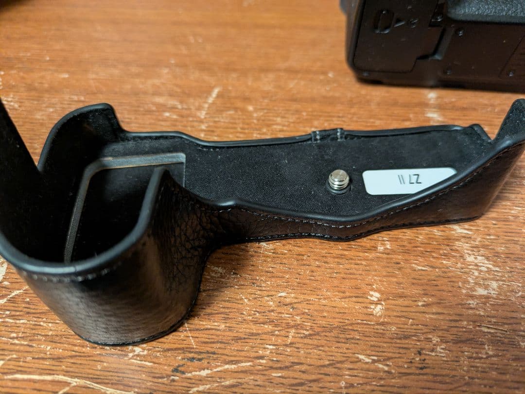 Nikon Z5 ミラーレスカメラ レザーカバー付き（シャッター回数9985回）