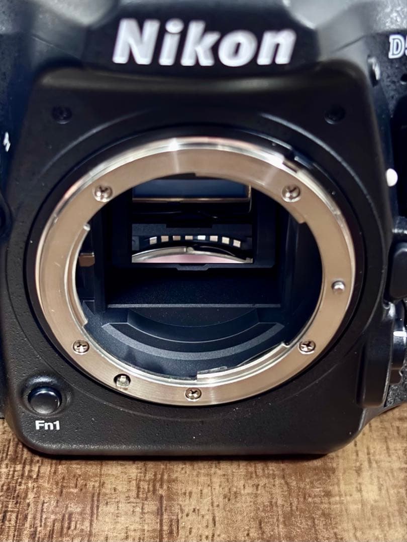 Nikon ニコン　D500 シャッター回数37918回　値下げ