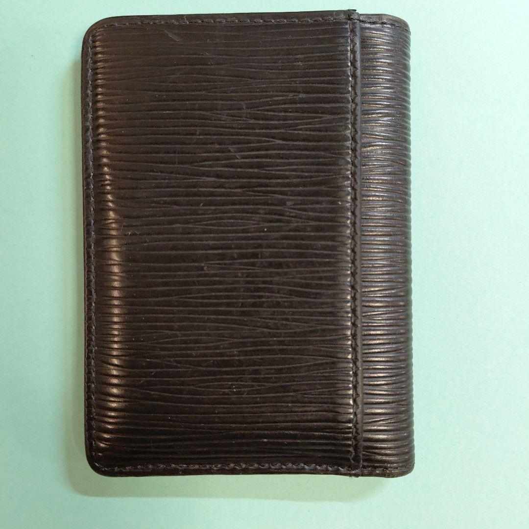 Louis Vuitton エピ　ポルトカルト パスヴェルティカル（黒）