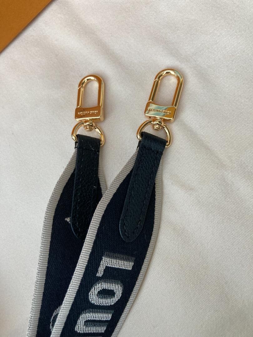 ディアヌ M46386 黒