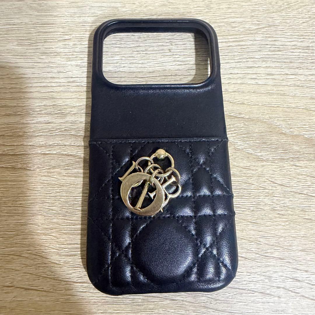 Lady Dior iPhone 17 Pro ケース
