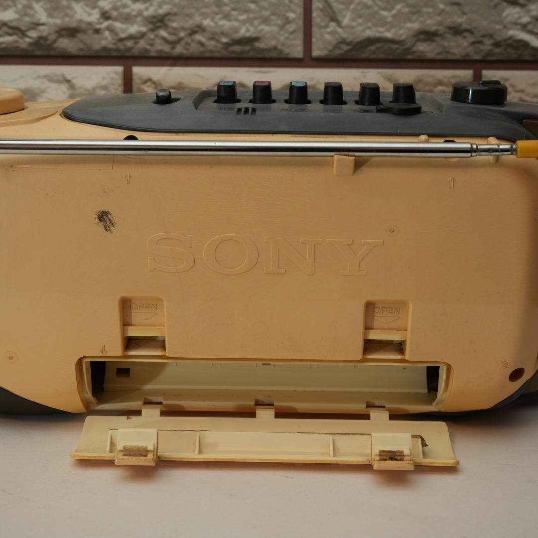 SONY ラジカセCFM-101 カセットテープ 可動品