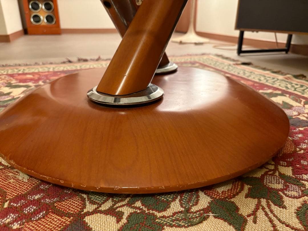 Ronald Schmitt ロナルドシュミット ガラステーブル　もも